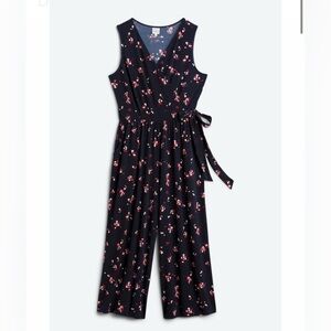 Kaileigh Romper - Size Small